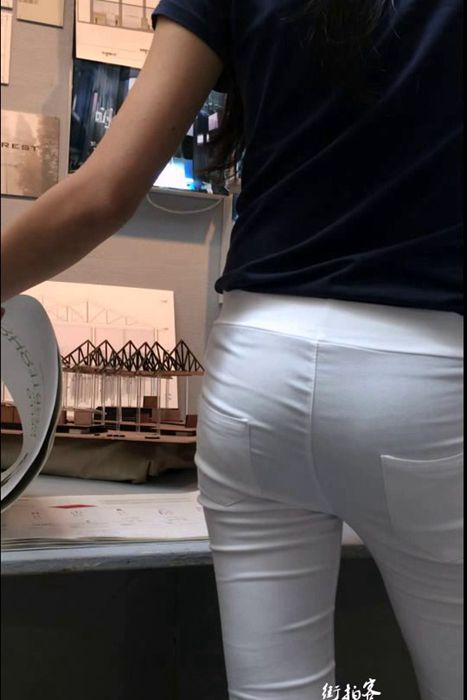 [街拍客视频]jx0114 清纯气质白色长裤漂亮美眉